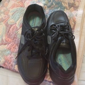 Skechers stability gel memory foam shoes